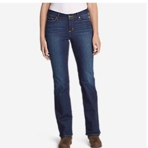 Eddie Bauer StayShape Curvy Fit, Boot Cut Leg